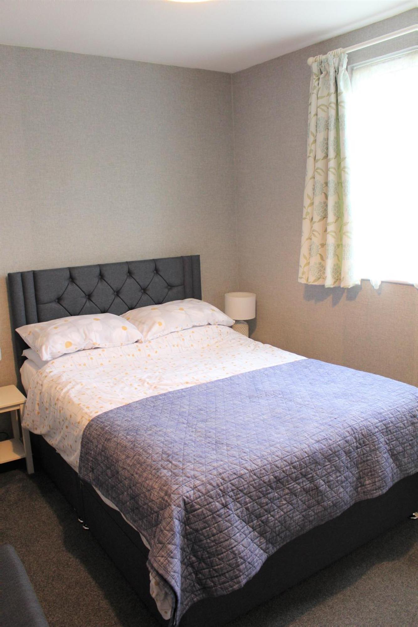 Chelston Dene Holiday Apartments Torquay Room photo