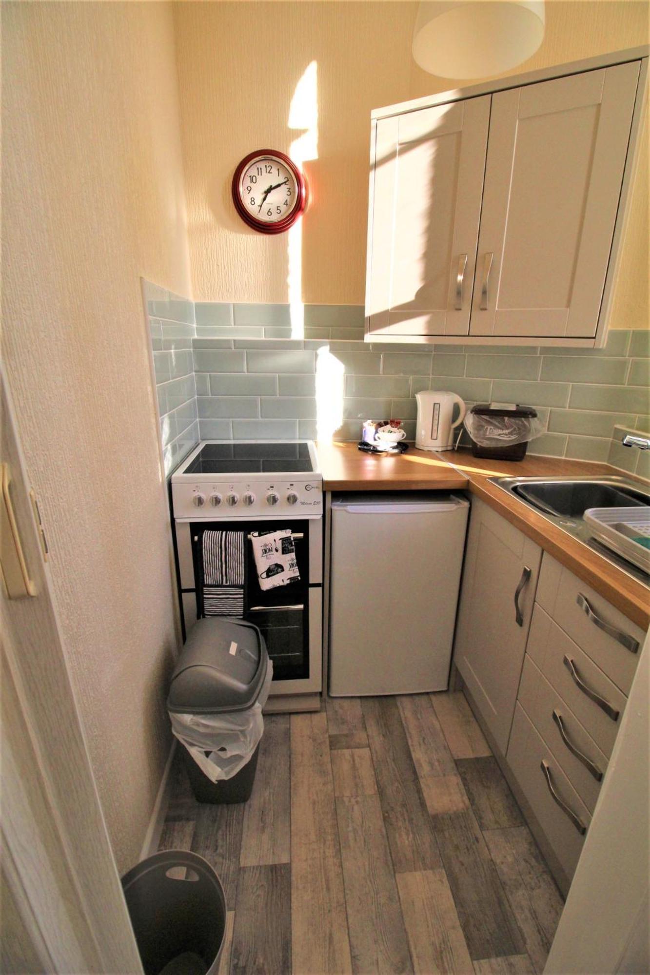 Chelston Dene Holiday Apartments Torquay Room photo